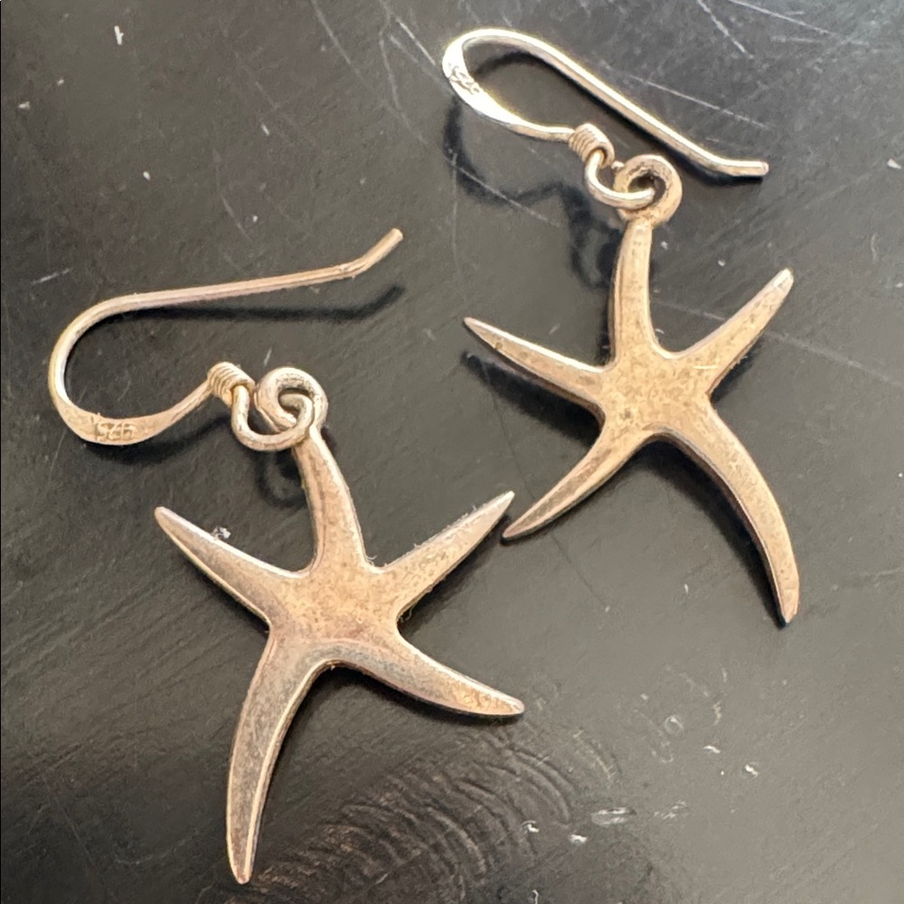 925 Sterling Silver Starfish Dangle Hook Earrings Coastal Beach Nautical - Picture 2 of 9